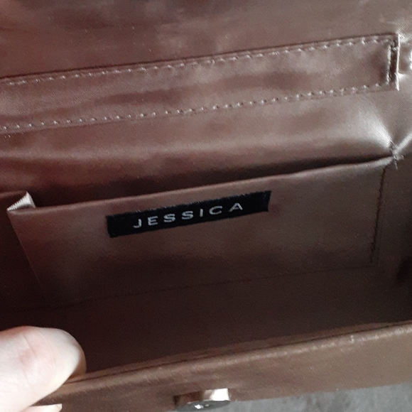 Jessica Gold Clutch with Internal Crossbody Strap (1) - Picture 5 of 7